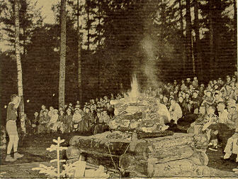 Pioneer Campfire, 1950's (35K)